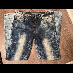 Men’s stone wash jeans